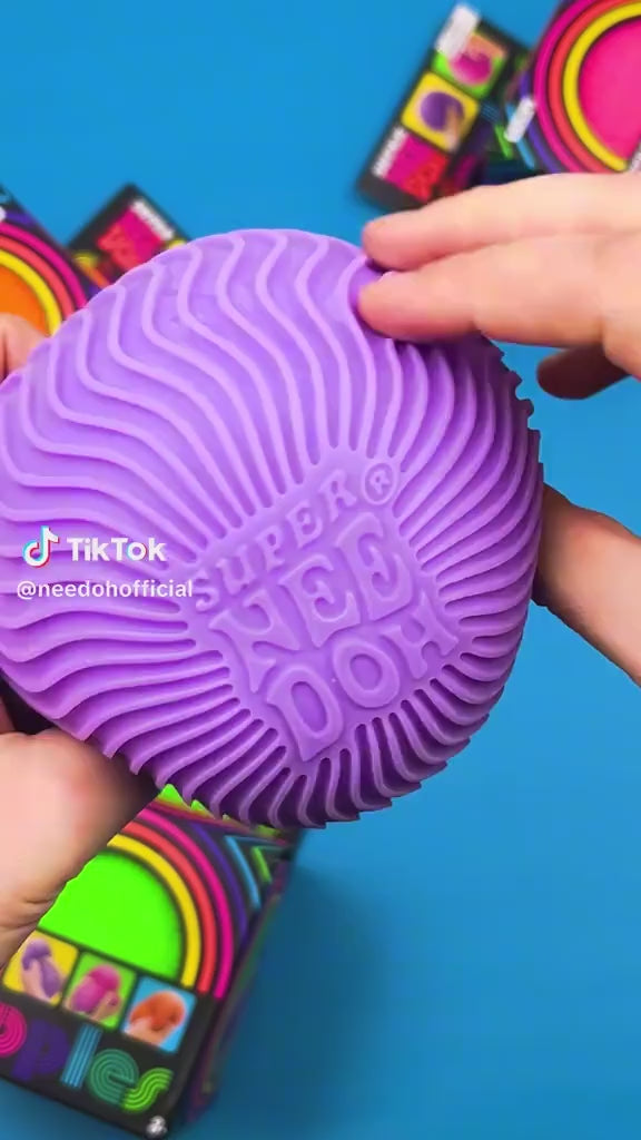 Super NeeDoh Ripples jumbo textured sensory squishy toy by Schylling product demonstration at Hucklepuff Ranch